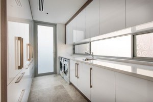 long laundry benchtops